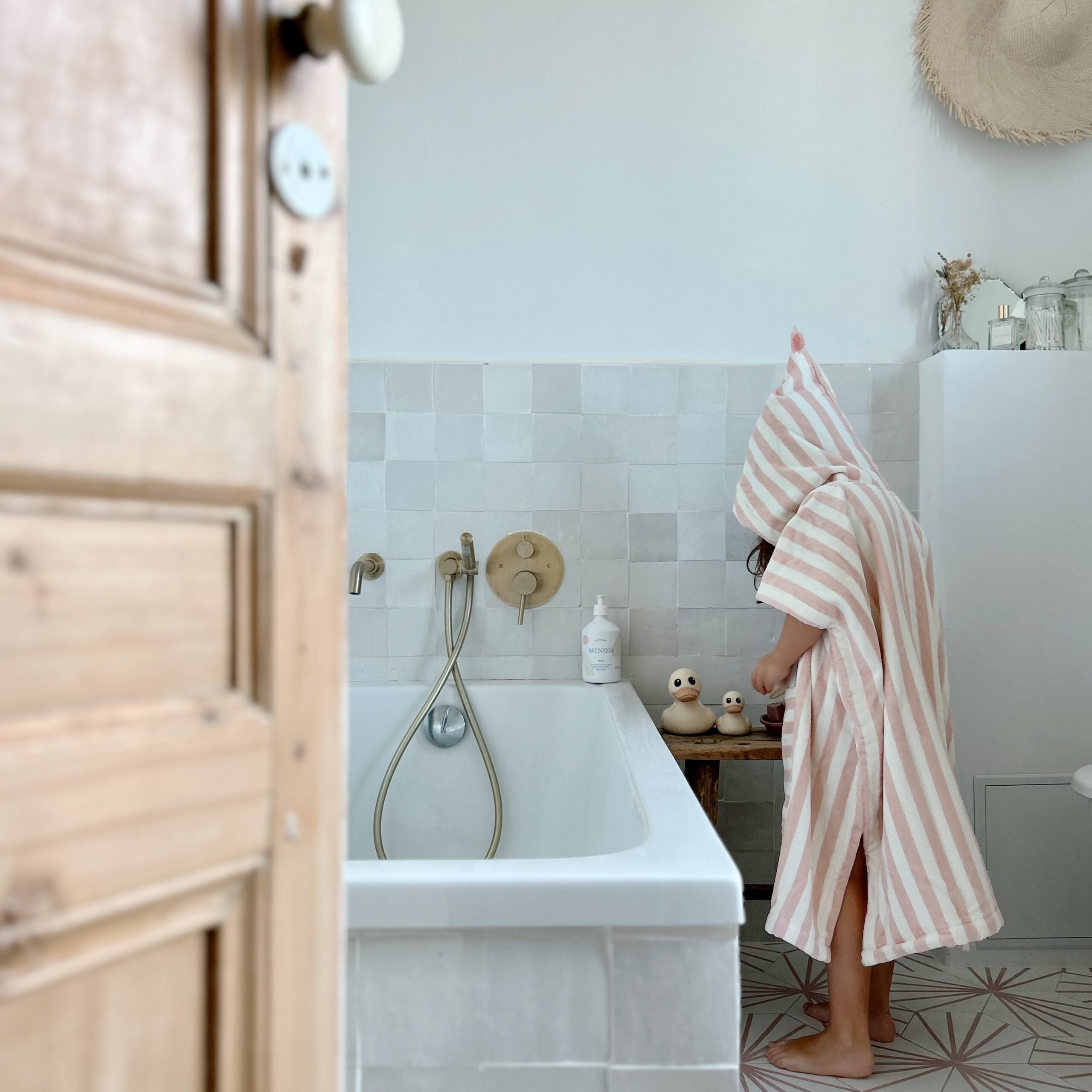 Pončas Suzon Light pink - Image 5